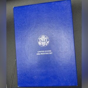 United States 1986 Prestige Set in Blue Case